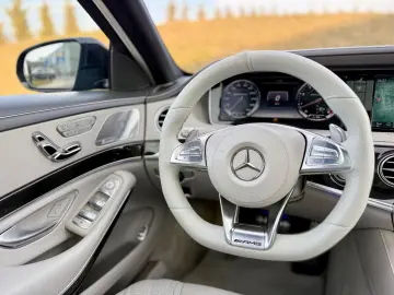 Mercedes-Benz S-63-Amg