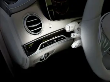 Mercedes-Benz S-63-Amg