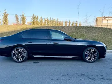 Bmw Seria 740d xDrive