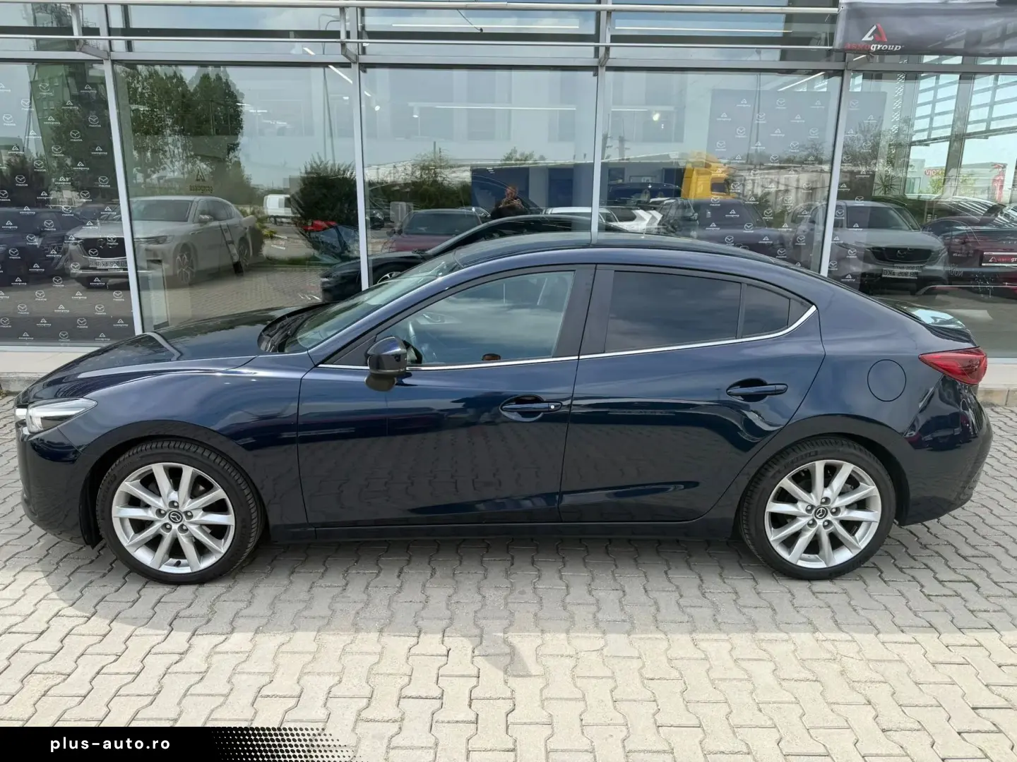 Mazda 3 G120 6MT Attraction