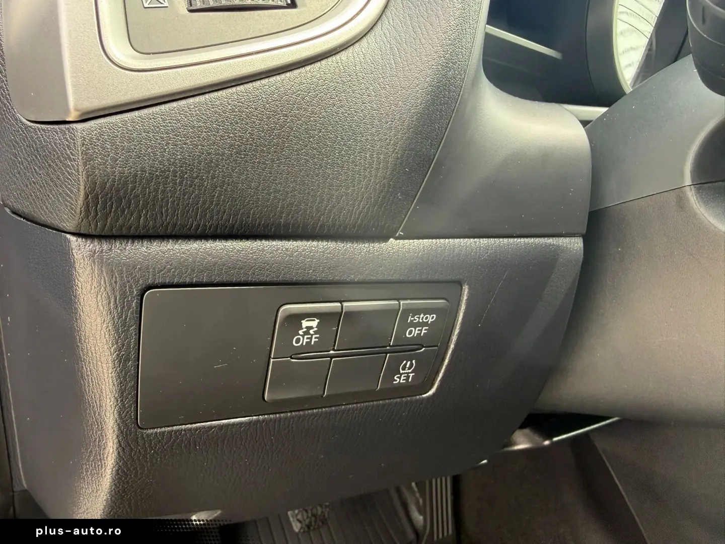 Mazda 3 G120 6MT Attraction