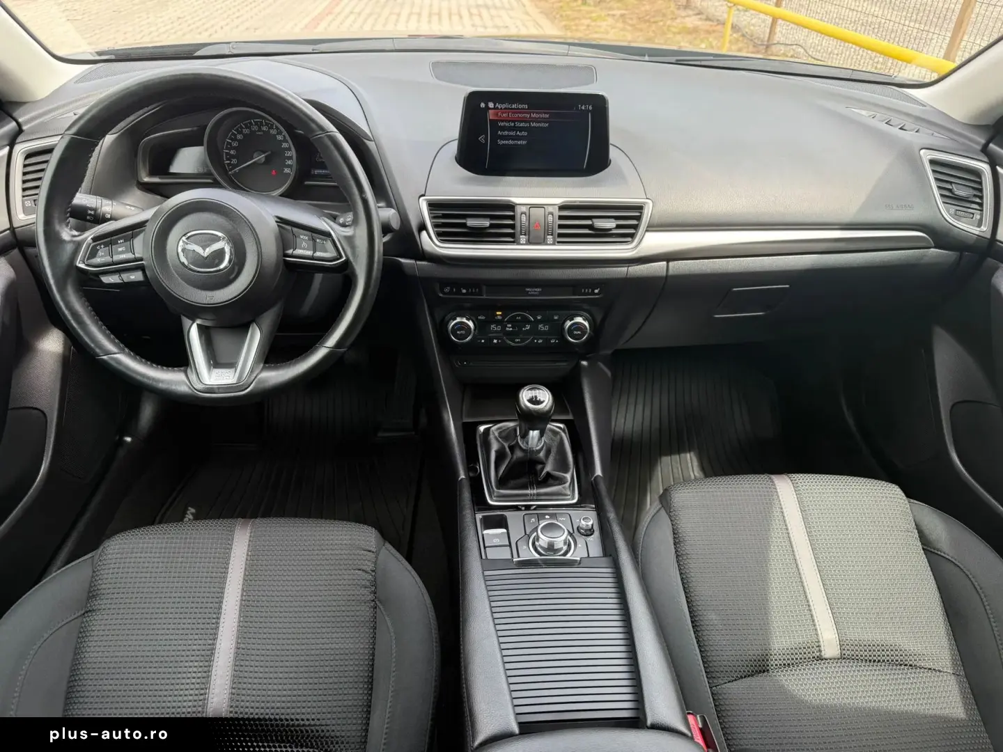 Mazda 3 G120 6MT Attraction