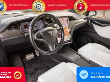 Tesla T-Model-X