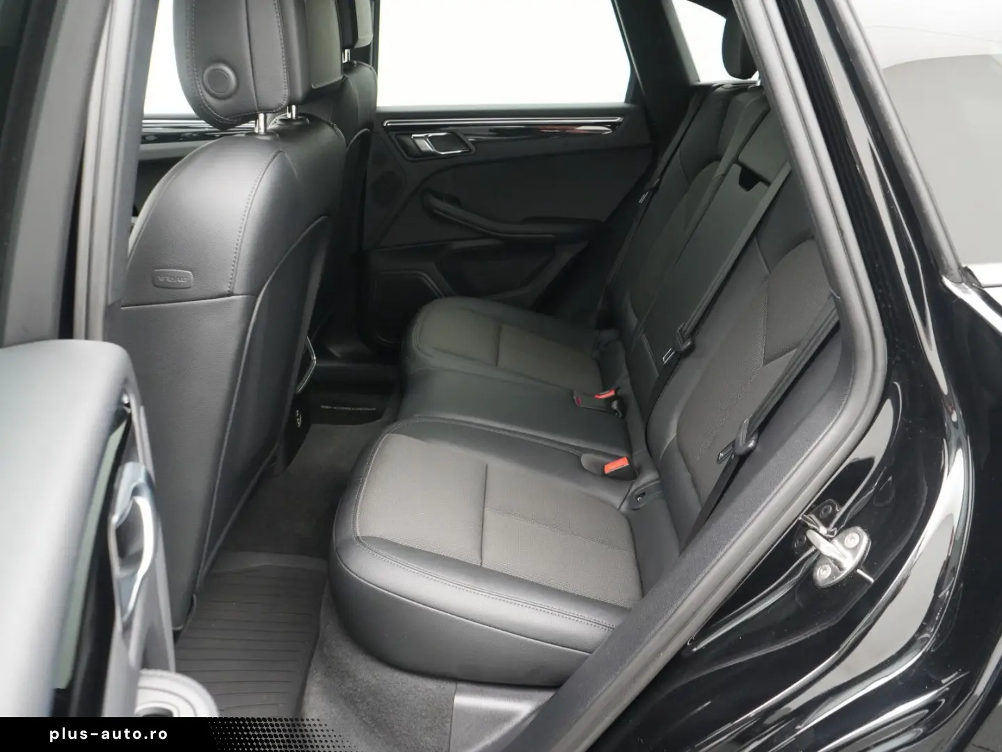 PORSCHE Macan S NAVI KAM SHZ SPORTABGASANLAGE