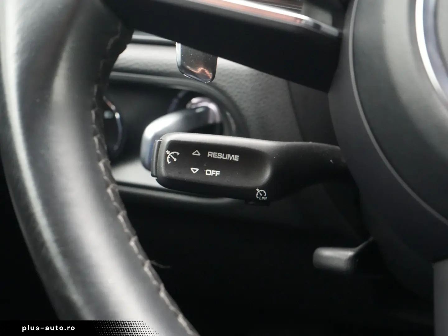 PORSCHE Macan S NAVI KAM SHZ SPORTABGASANLAGE