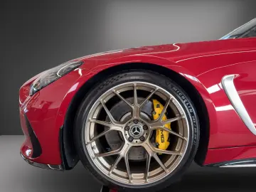 MERCEDES-BENZ AMG GT 63 4M  Burmester 3D Aereo Lift