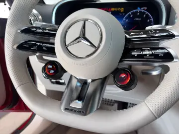 MERCEDES-BENZ AMG GT 63 4M  Burmester 3D Aereo Lift