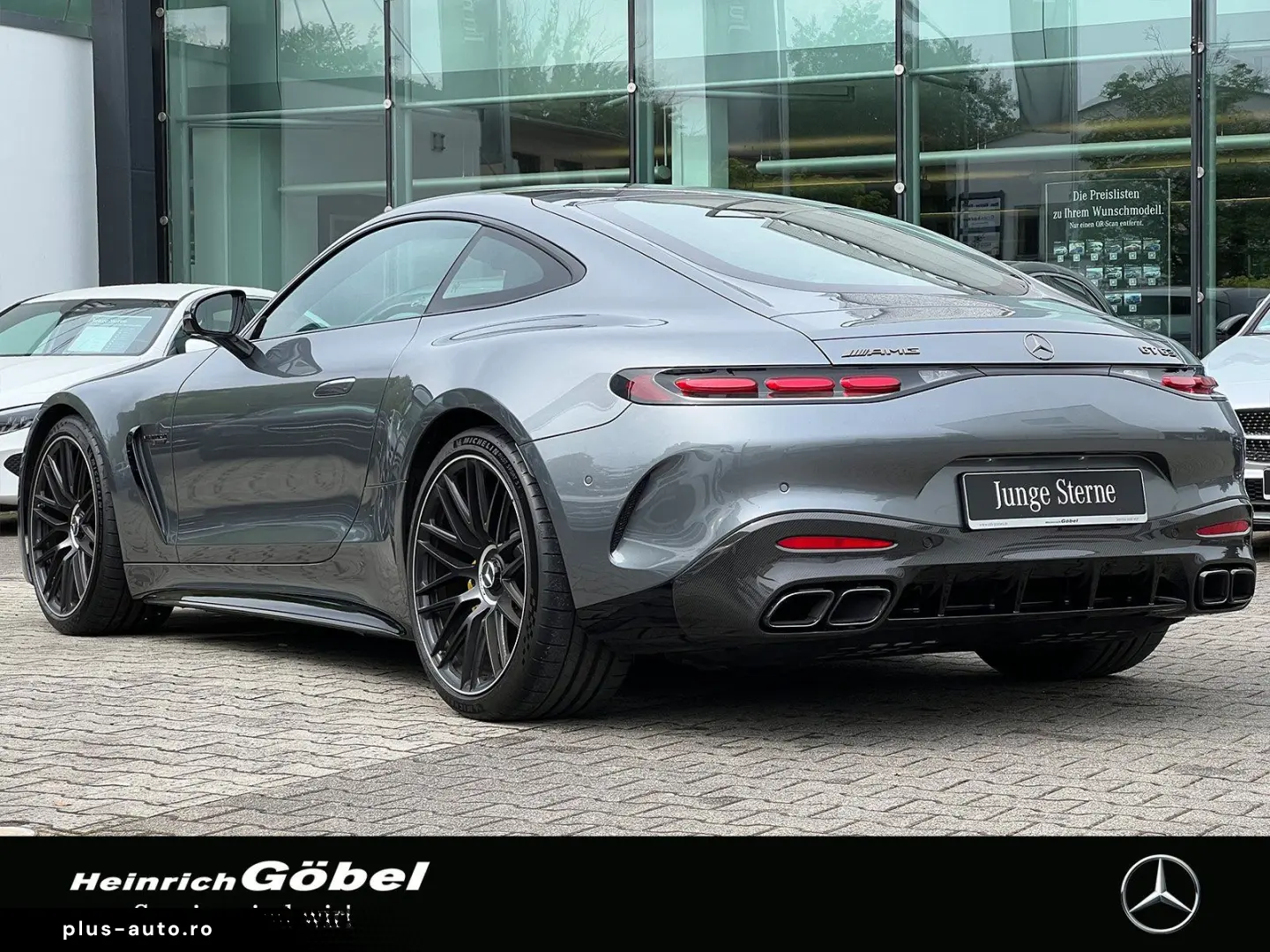MERCEDES-BENZ AMG GT 63 4M  PANO HUD BURMESTER