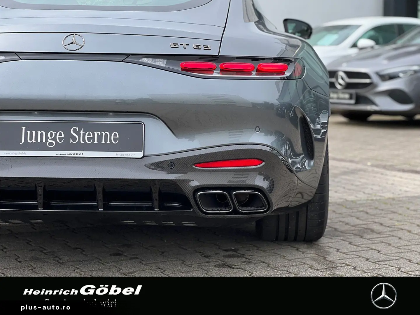 MERCEDES-BENZ AMG GT 63 4M  PANO HUD BURMESTER