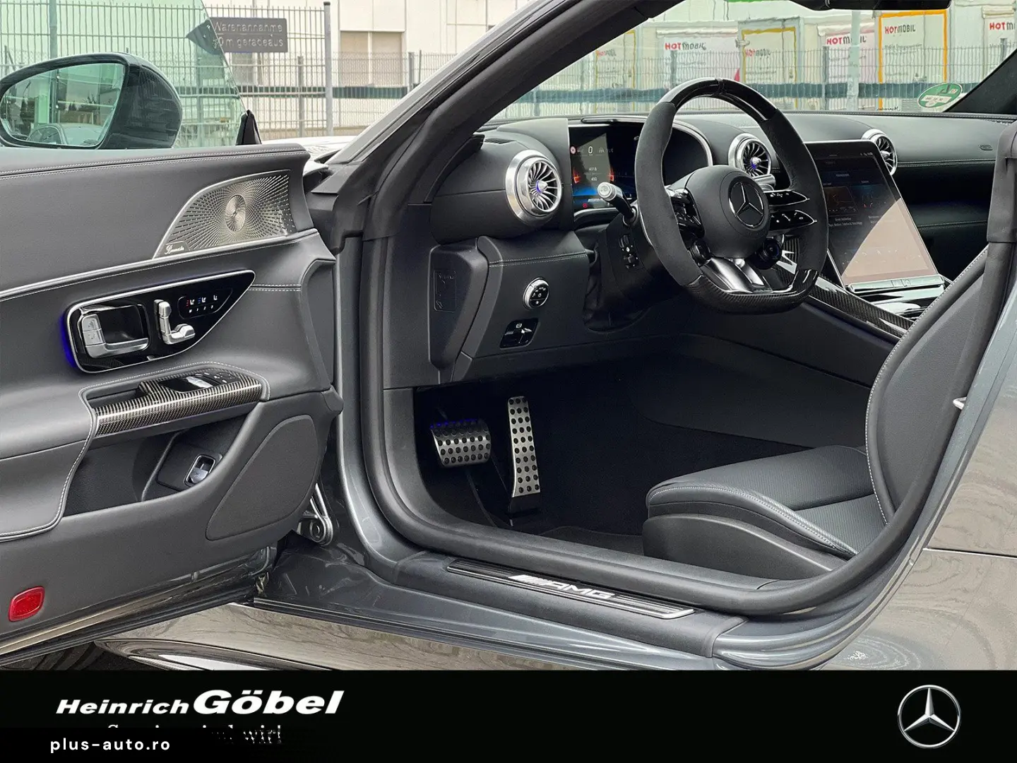 MERCEDES-BENZ AMG GT 63 4M  PANO HUD BURMESTER