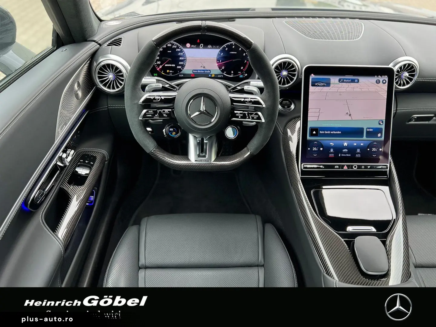 MERCEDES-BENZ AMG GT 63 4M  PANO HUD BURMESTER