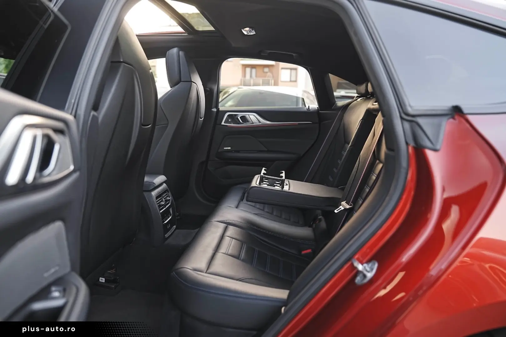 BMW M4 M440i