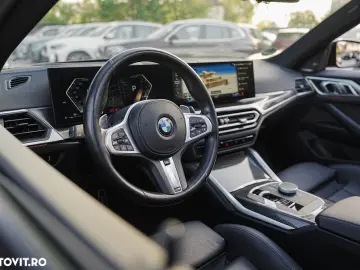 BMW M4 M440i