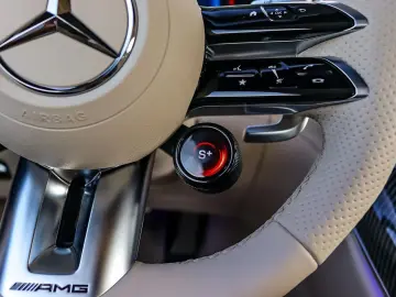 MERCEDES-BENZ SL 63 AMG SL 4MATIC  Premium Plus