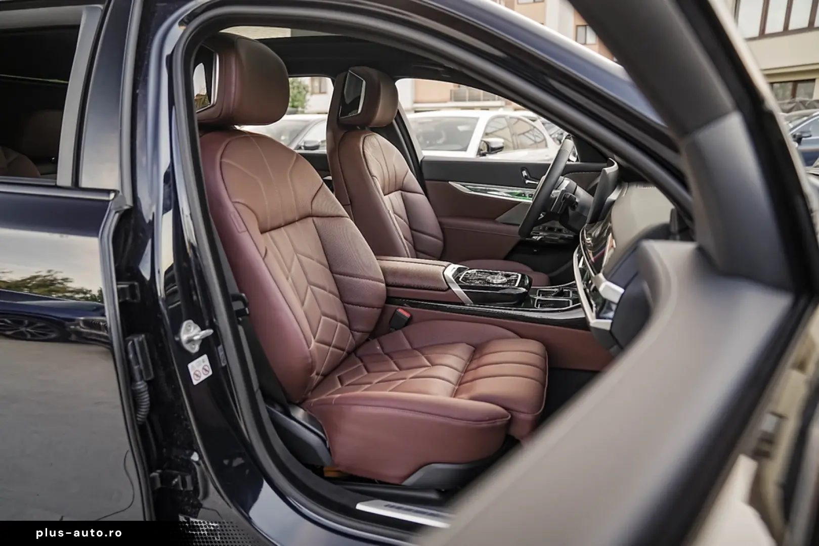 BMW Seria 7 750e xDrive AT PHEV