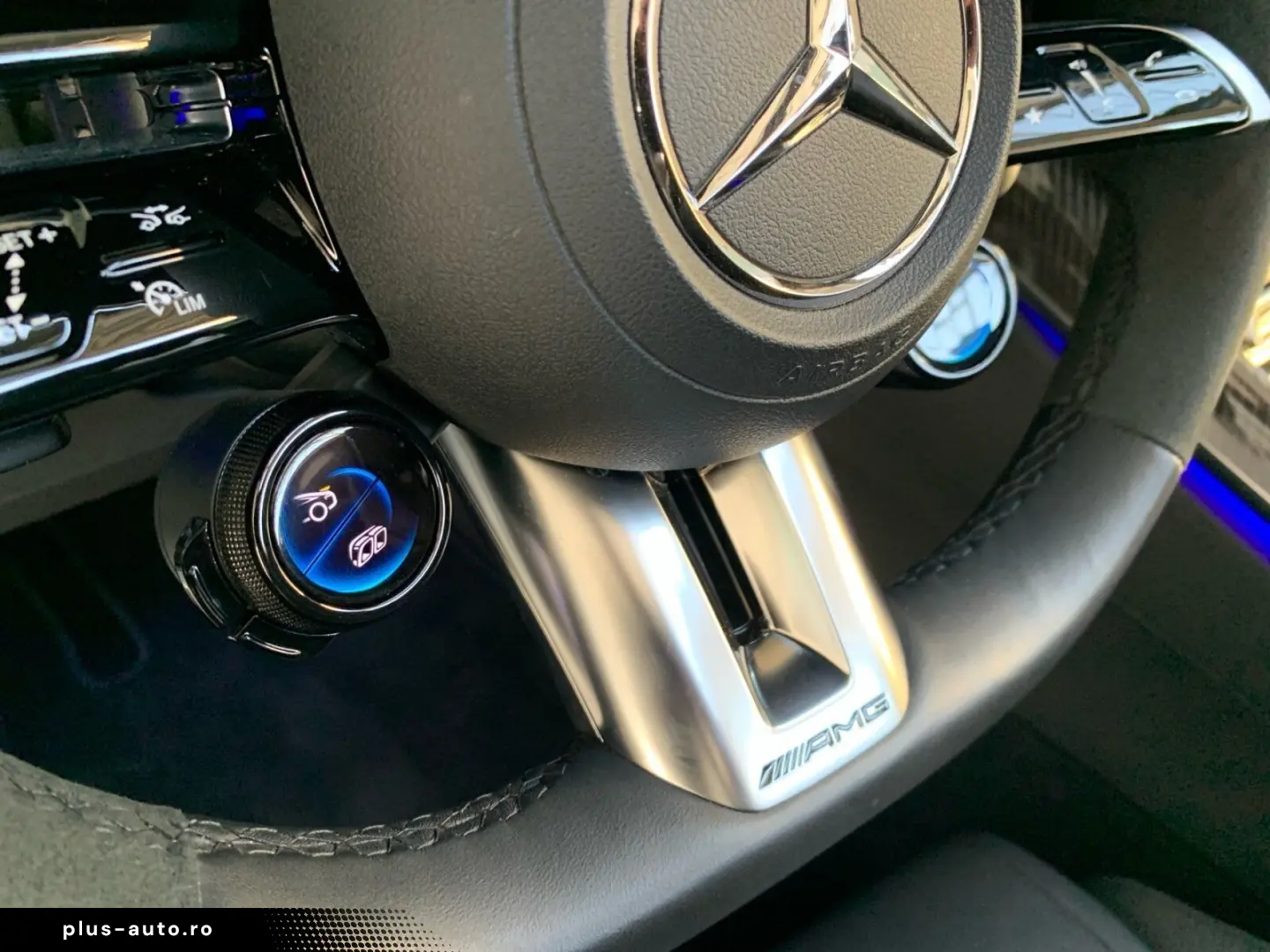 MERCEDES-BENZ AMG SL 63 4M   NIGHT MEMO 360