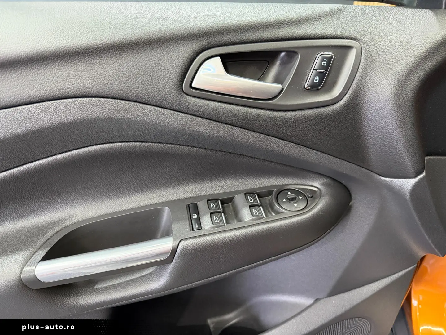 Ford Kuga 4×4 Aut. Titanium