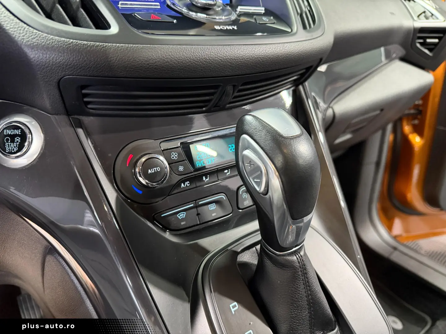 Ford Kuga 4×4 Aut. Titanium