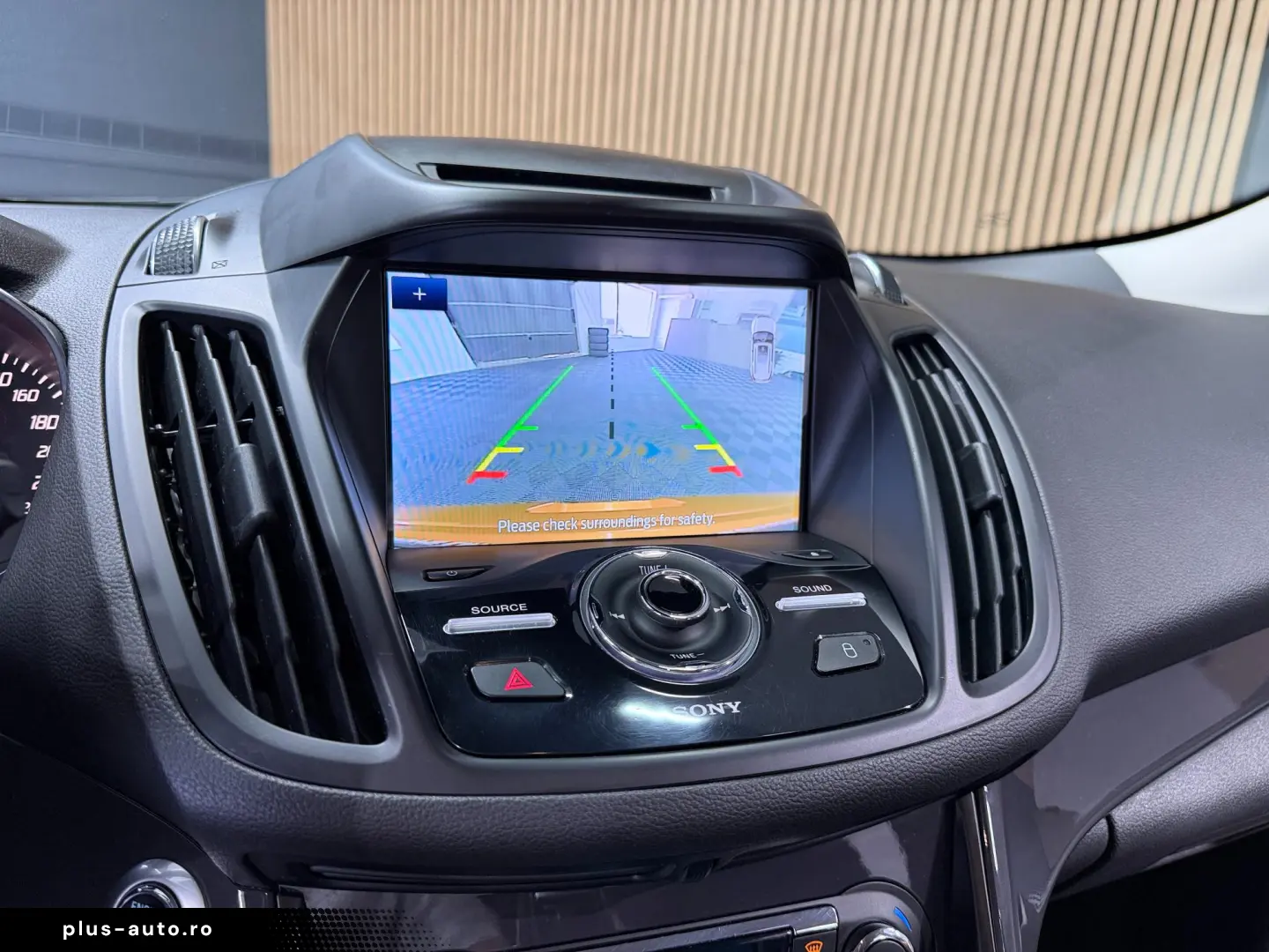 Ford Kuga 4×4 Aut. Titanium