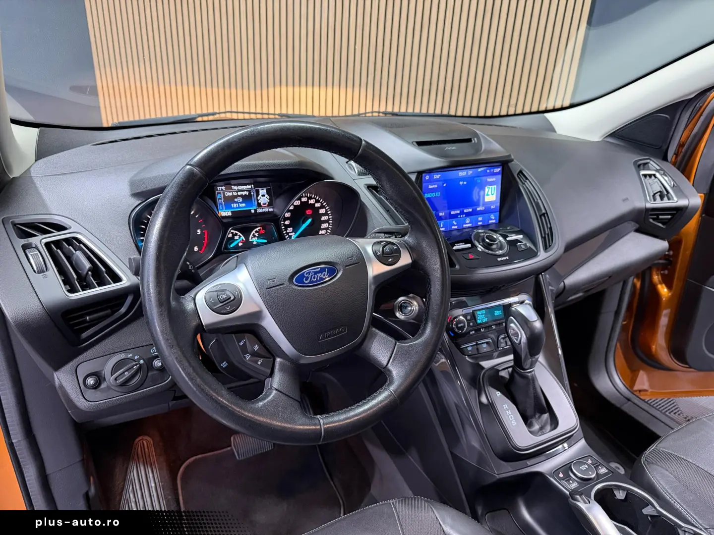 Ford Kuga 4×4 Aut. Titanium