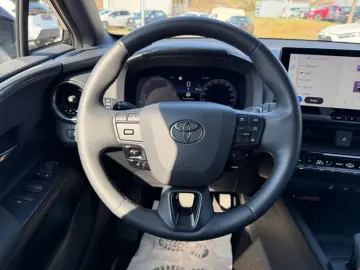TOYOTA C-HR 2.0 Plug-in-Hybrid Team
