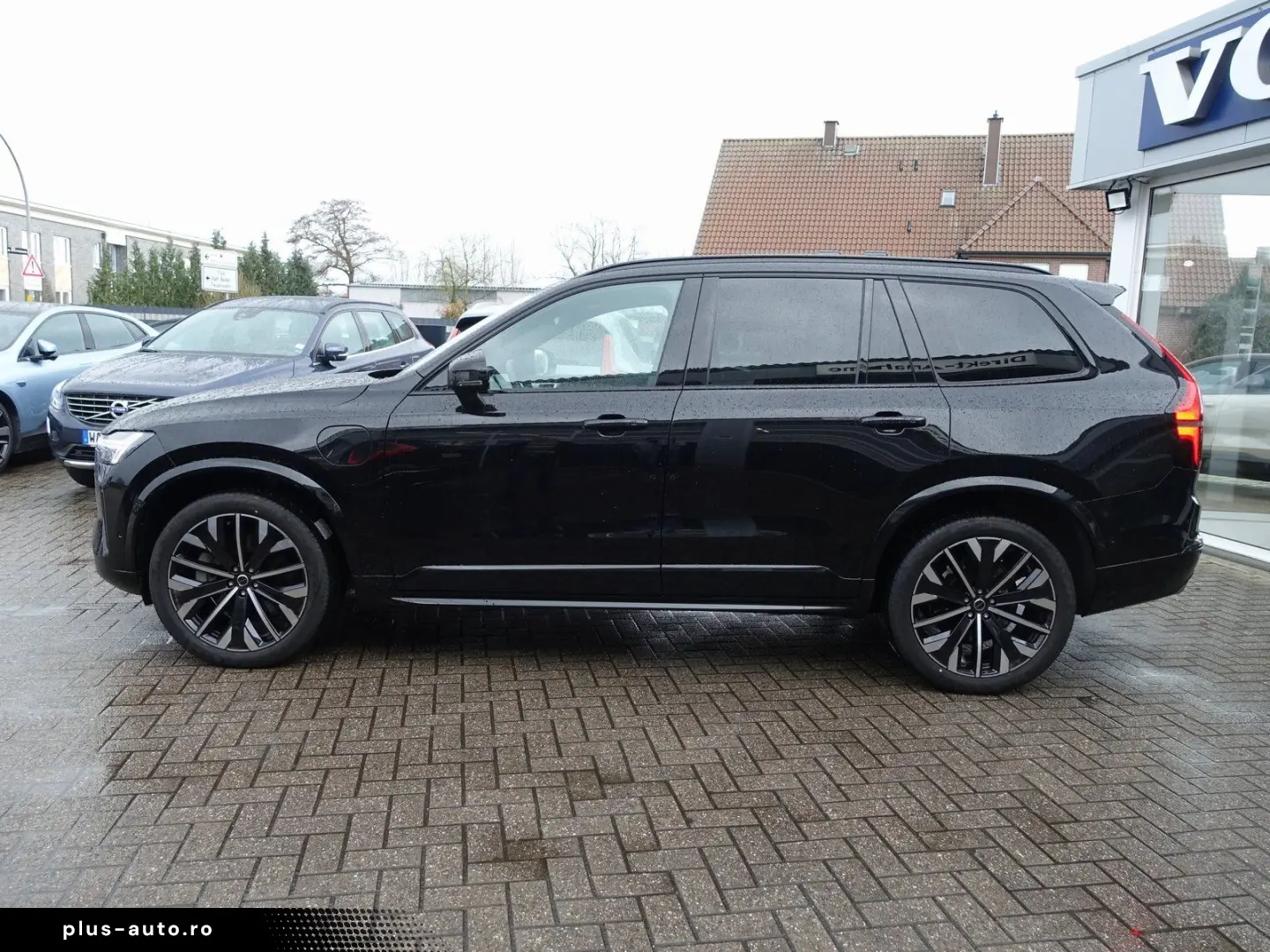VOLVO XC90 Plus Dark T8 AWD FourC Pano AHK B&W 360