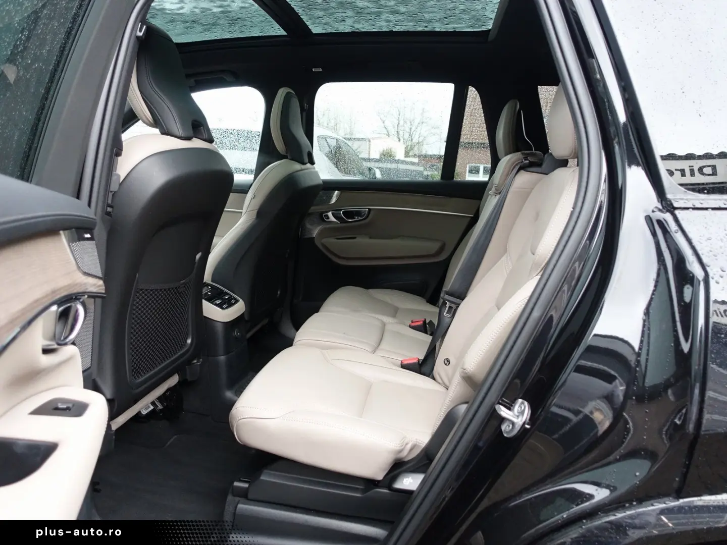 VOLVO XC90 Plus Dark T8 AWD FourC Pano AHK B&W 360