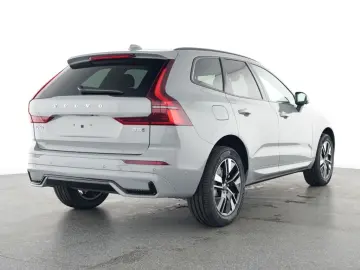 VOLVO XC60 FACELIFT Plus Dark AWD HUD Digitales Cockpi