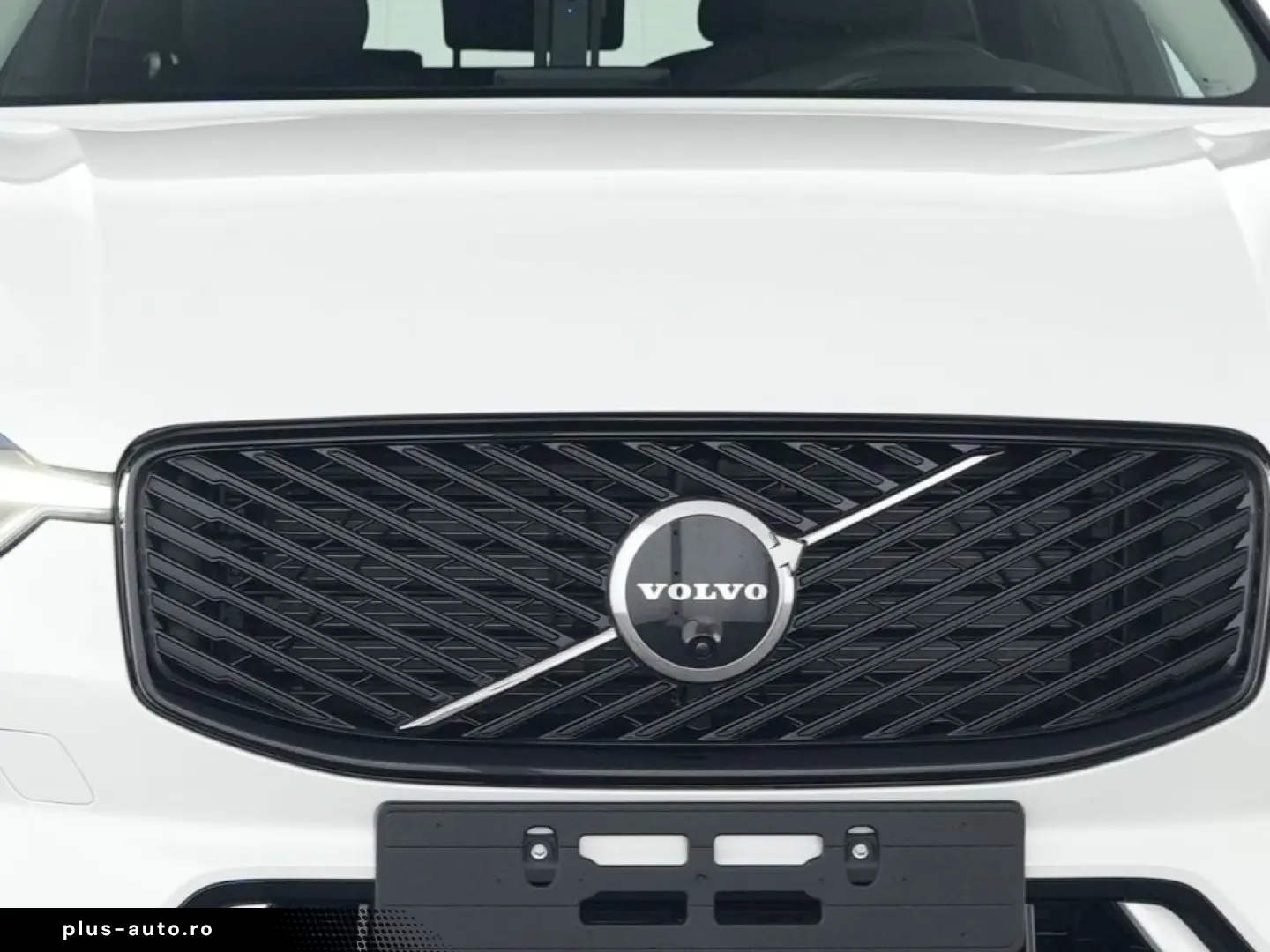 VOLVO XC60 FACELIFT Plus Dark AWD HUD Digitales Cockpi