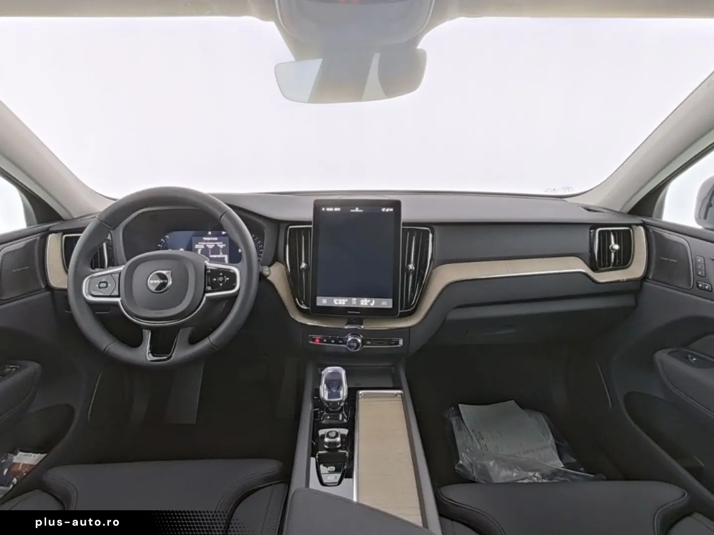 VOLVO XC60 FACELIFT Plus Dark AWD HUD Digitales Cockpi