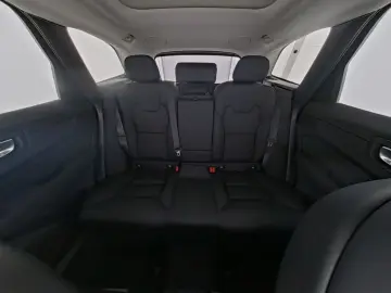 VOLVO XC60 FACELIFT Plus Dark AWD HUD Digitales Cockpi
