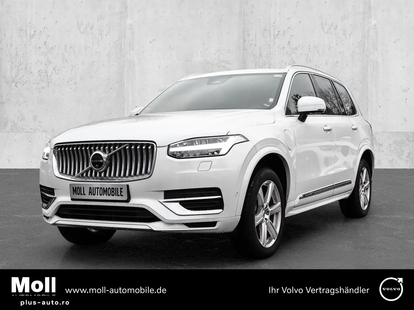 VOLVO XC90 Plus Bright Recharge Plug-In Hybrid AWD T8