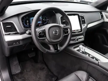VOLVO XC90 Plus Bright Recharge Plug-In Hybrid AWD T8