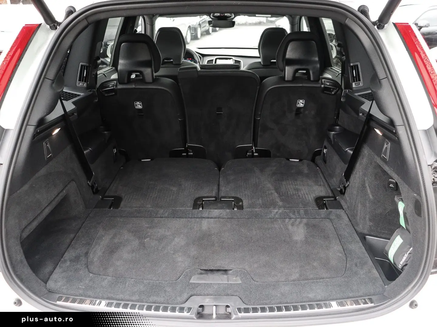 VOLVO XC90 Plus Bright Recharge Plug-In Hybrid AWD T8