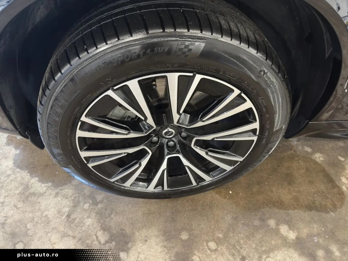 VOLVO XC90 T8 AWD Plug-in Hybrid Plus-Bright HeadUpDis
