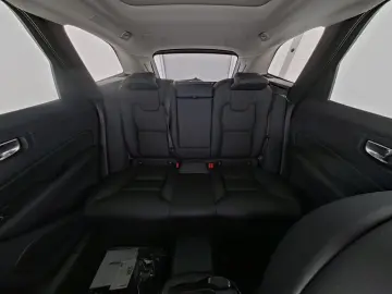 VOLVO XC60 Plus Dark Recharge Plug-In Hybrid AWD