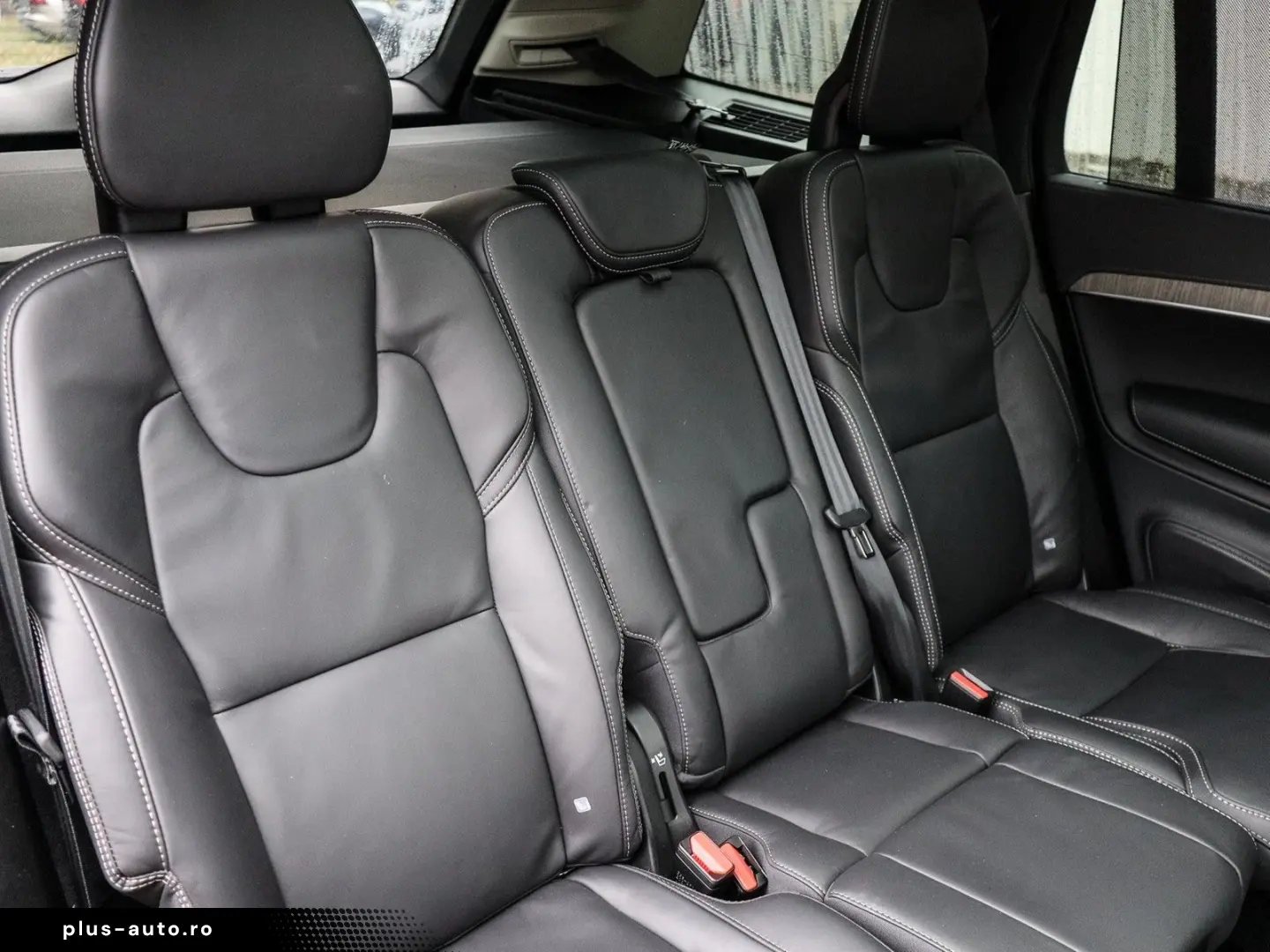 VOLVO XC90 T8 Recharge AWD Ultra Dark NP 105.050 -  AH