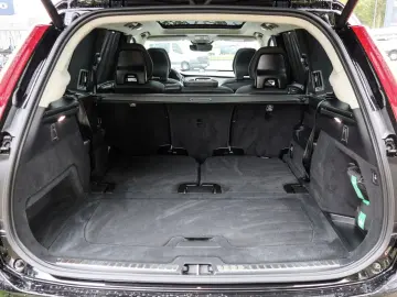 VOLVO XC90 T8 Recharge AWD Ultra Dark NP 105.050 -  AH
