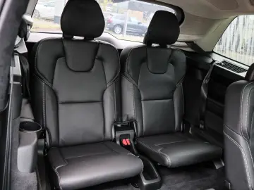 VOLVO XC90 T8 Recharge AWD Ultra Dark NP 105.050 -  AH