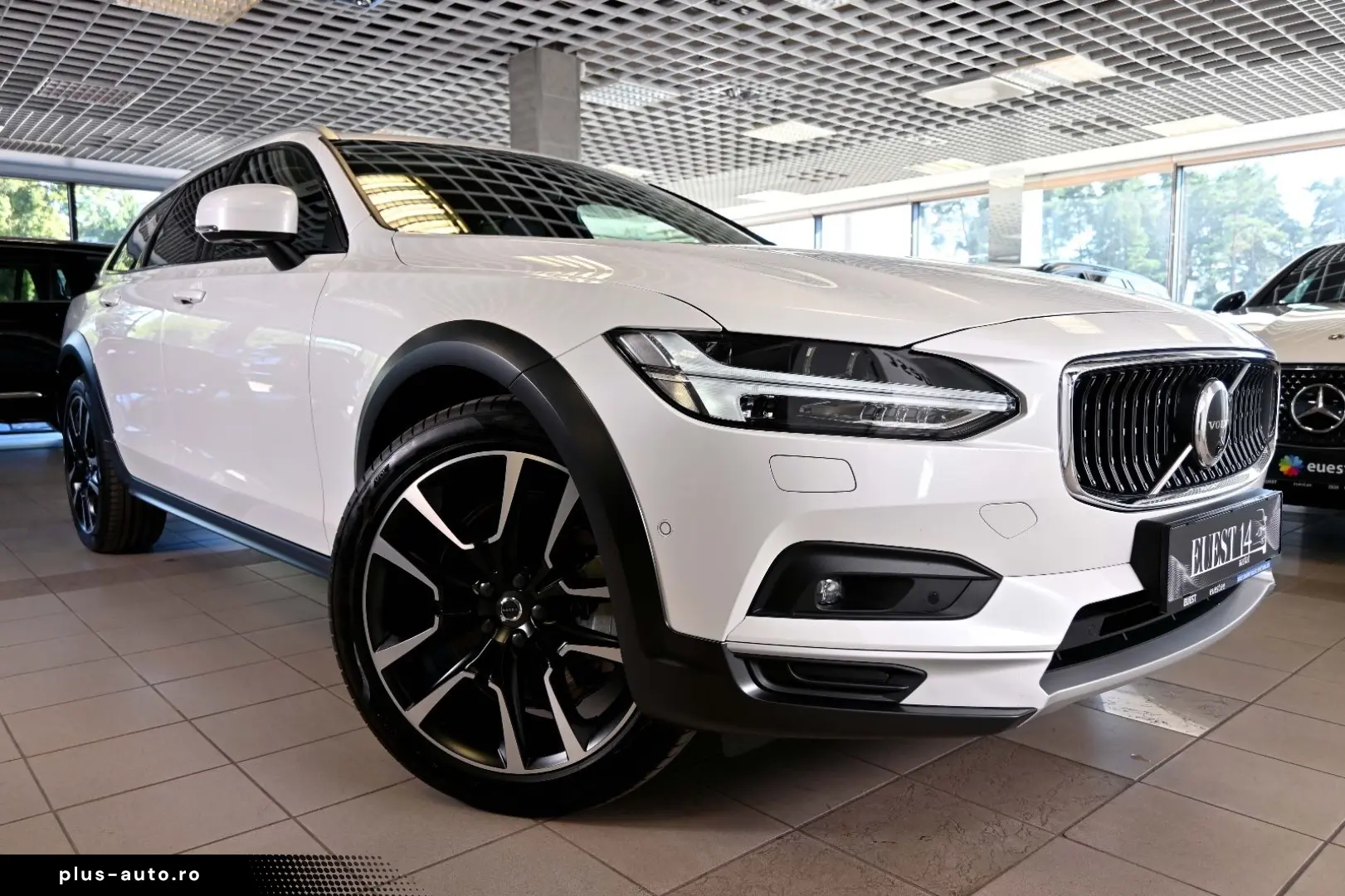 VOLVO CROSS Country AWD H&K 360c Webasto ULTIMATE