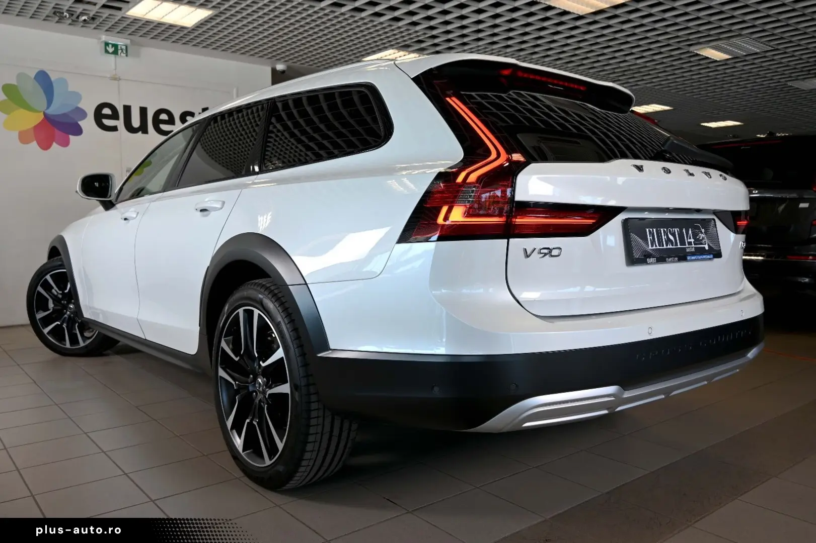 VOLVO CROSS Country AWD H&K 360c Webasto ULTIMATE