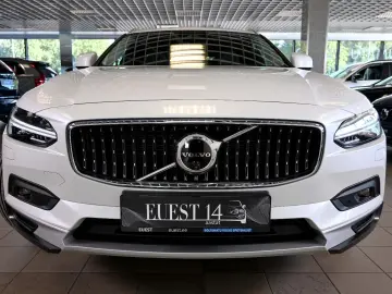 VOLVO CROSS Country AWD H&K 360c Webasto ULTIMATE