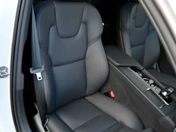VOLVO CROSS Country AWD H&K 360c Webasto ULTIMATE