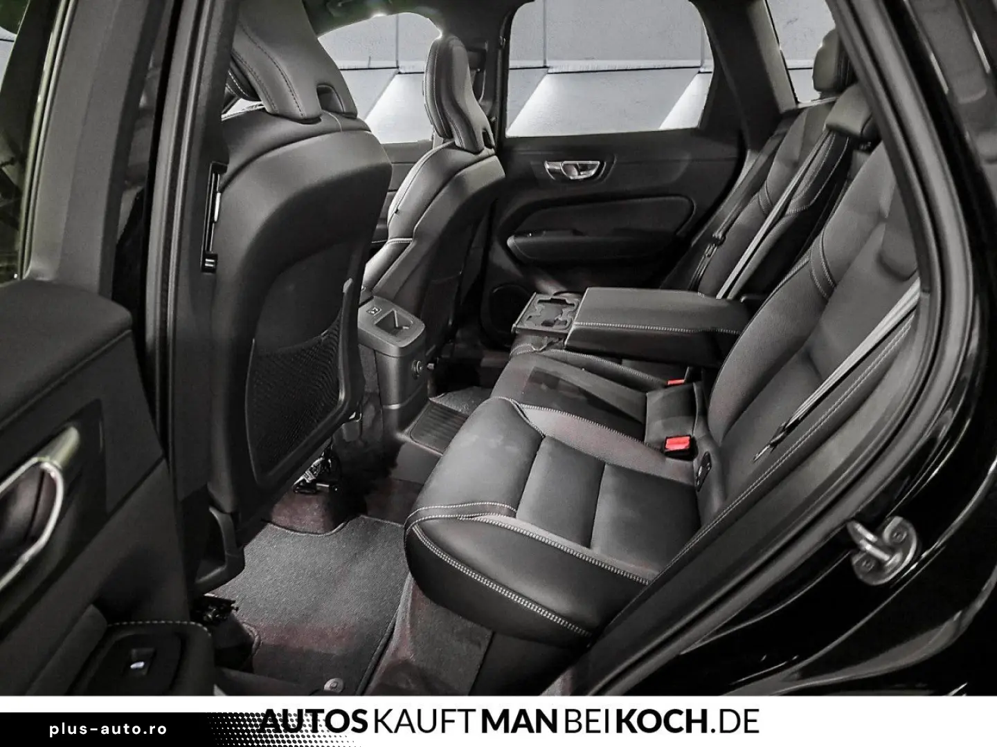 VOLVO XC60 T6 AWD Plus Black Edition Plug-In Hybid AHK