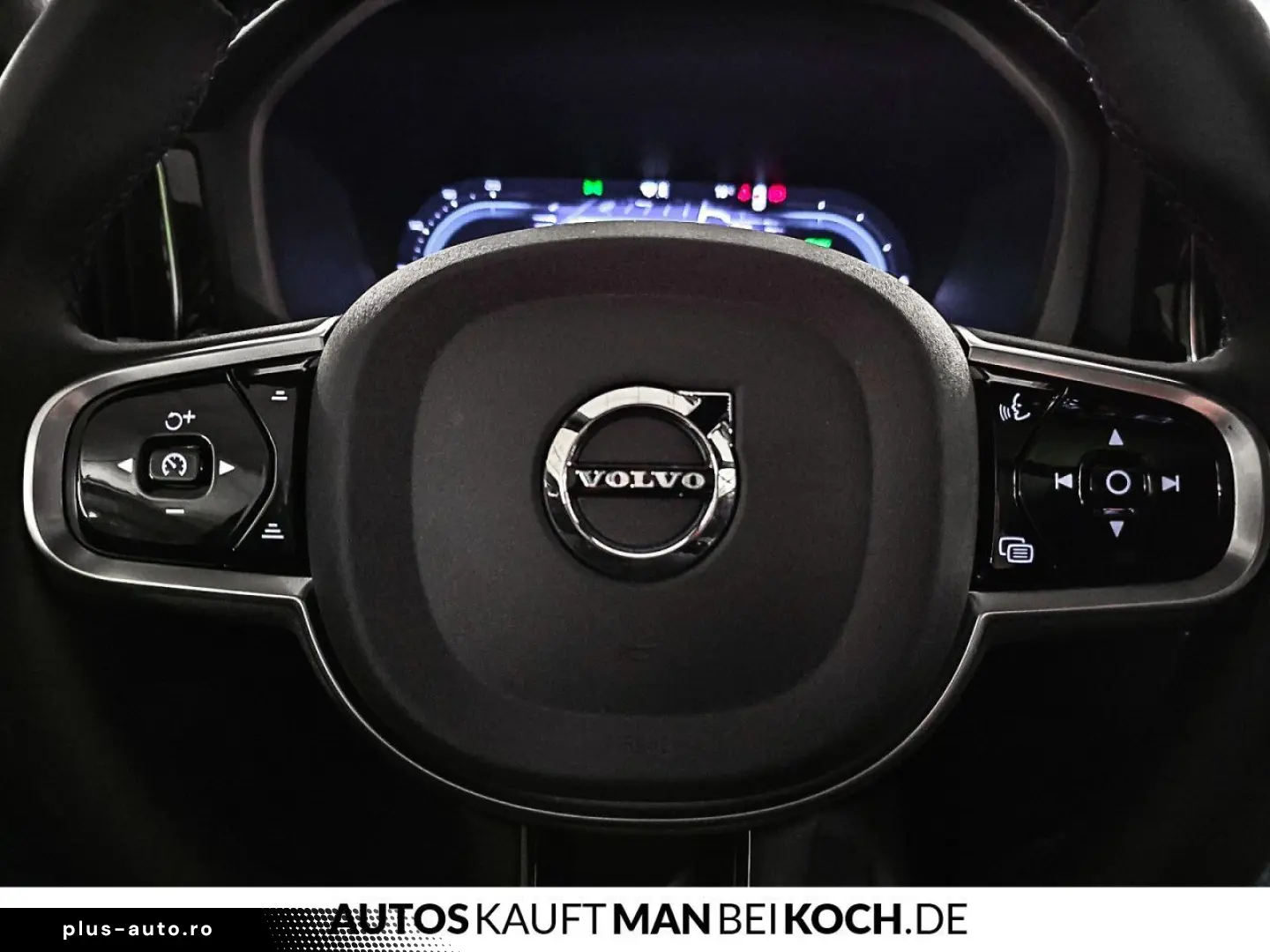 VOLVO XC60 T6 AWD Plus Black Edition Plug-In Hybid AHK
