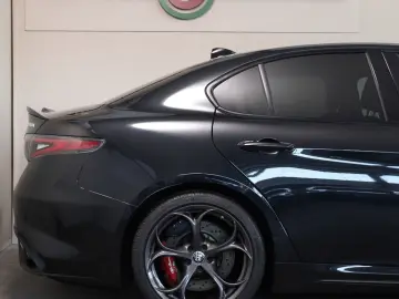 ALFA ROMEO Giulia Quadrifoglio 520PS Facelift Matrix ACC