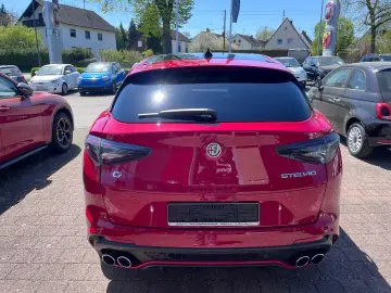 ALFA ROMEO Stelvio Quadrifoglio Q4