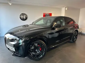 ALFA ROMEO Stelvio 2.0 Turbo Veloce Q4 AT8 AHK