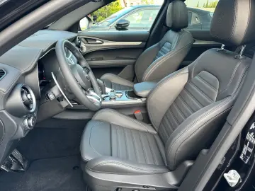ALFA ROMEO Stelvio 2.0 Turbo Veloce Q4 AT8 AHK
