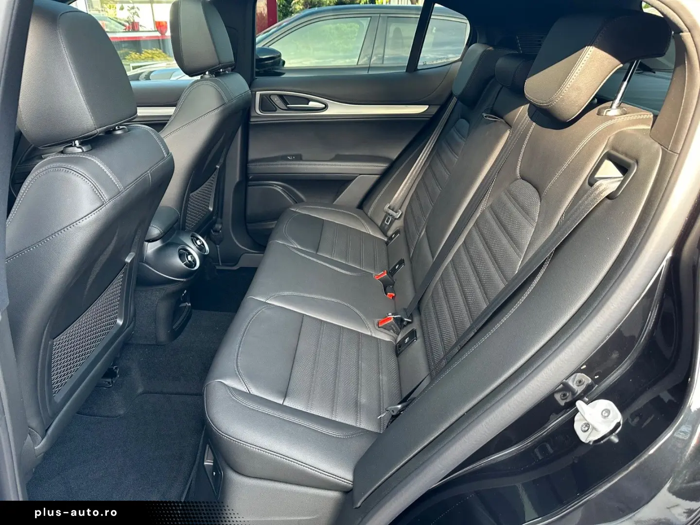 ALFA ROMEO Stelvio 2.0 Turbo Veloce Q4 AT8 AHK